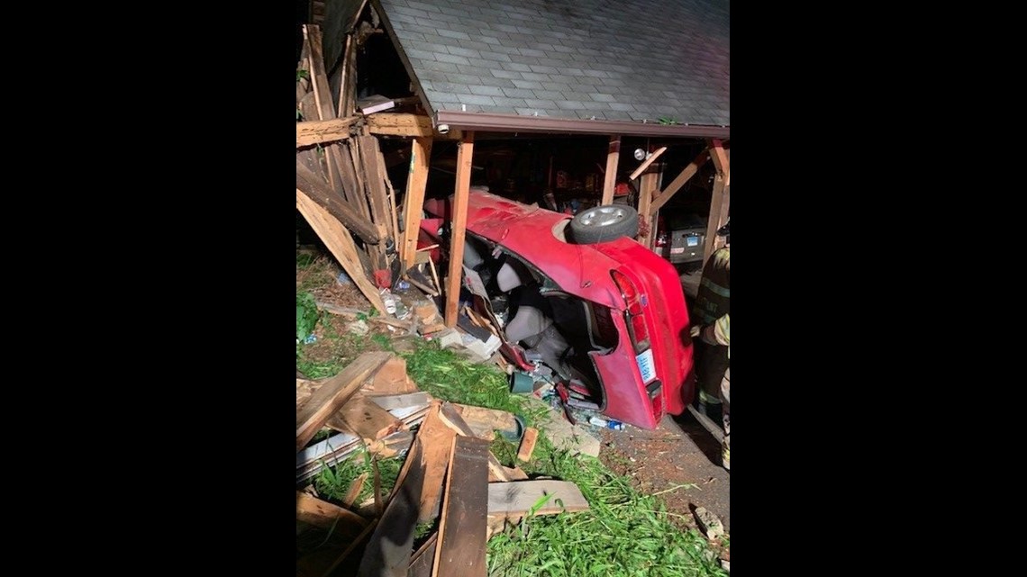 Car crashes into building in Simsbury, Life Star called | fox61.com