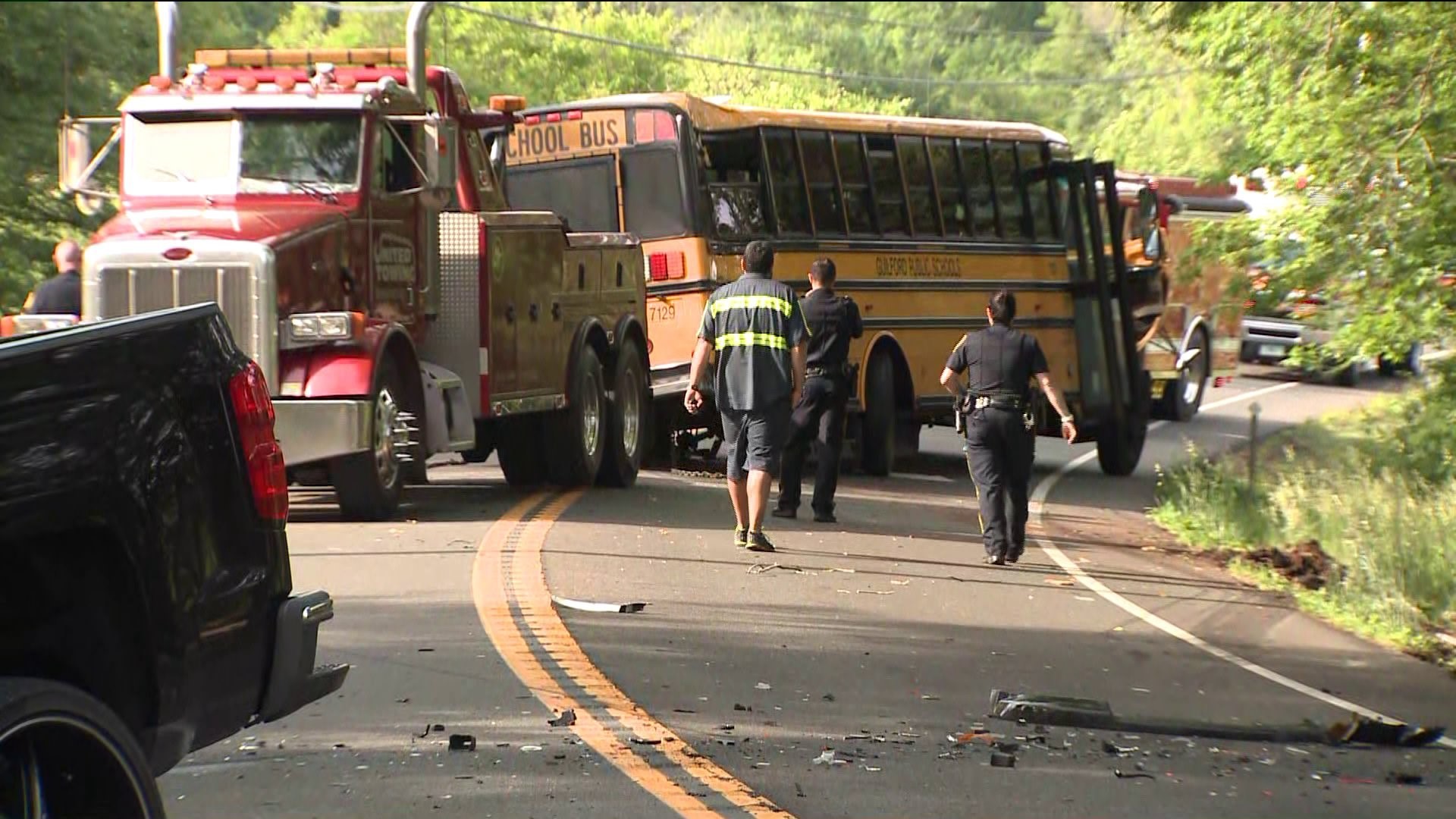 Five students injured in Guilford school bus crash | fox61.com