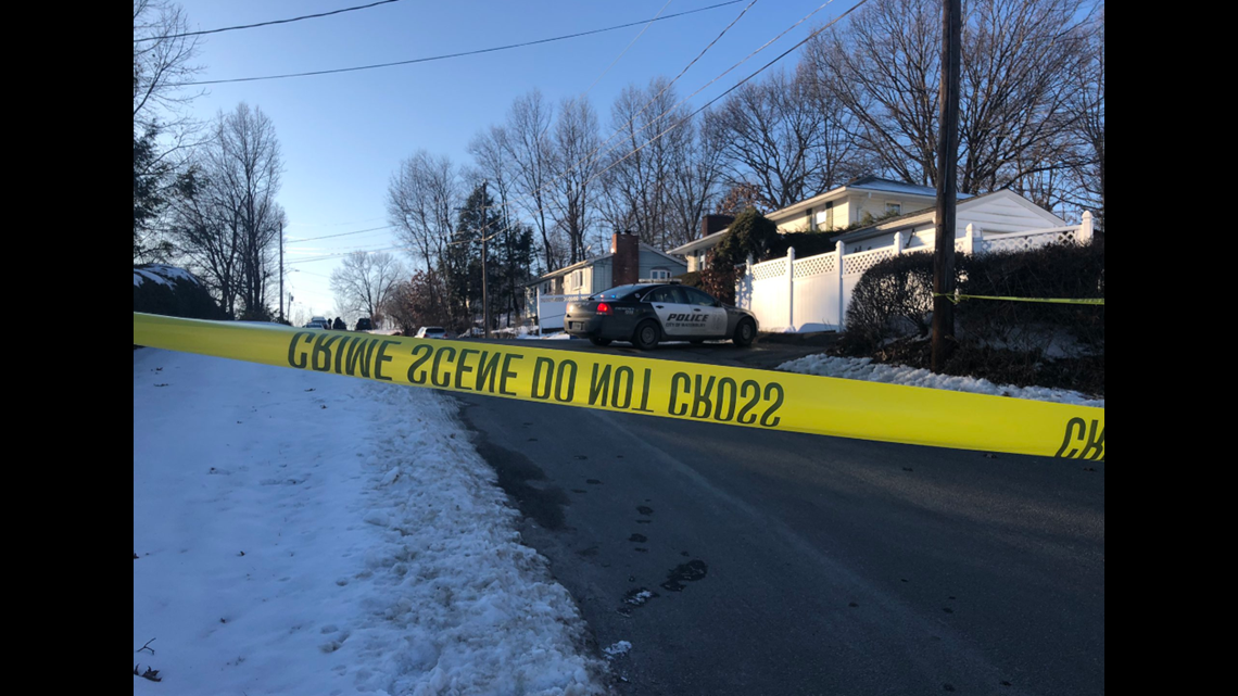 Suspect Dead In Waterbury Police Shooting | Fox61.com