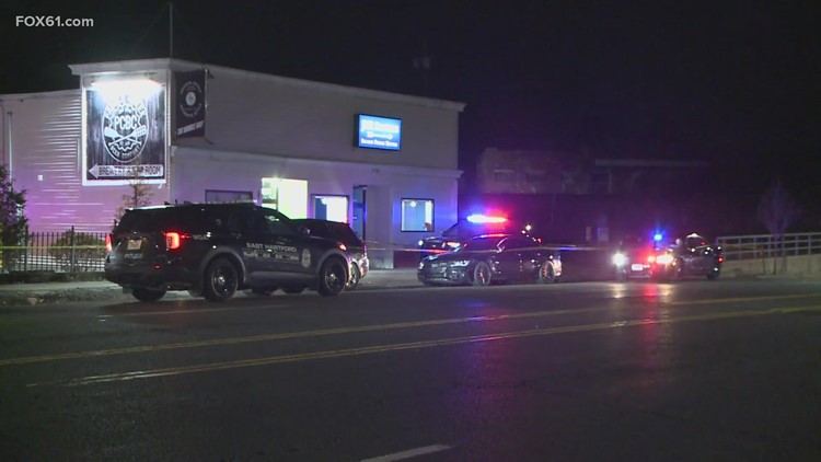 East Hartford store clerk fires at and kills attempted robber