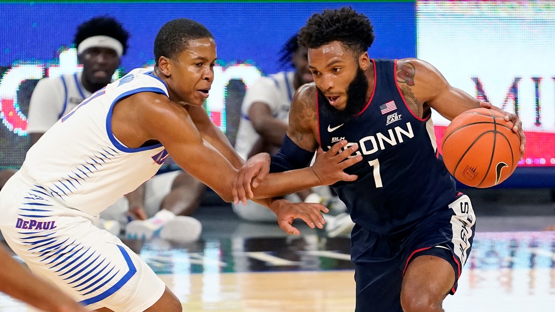 No. 25 UConn Cracks Top 25, Squeezes Past DePaul 60-53 | Fox61.com