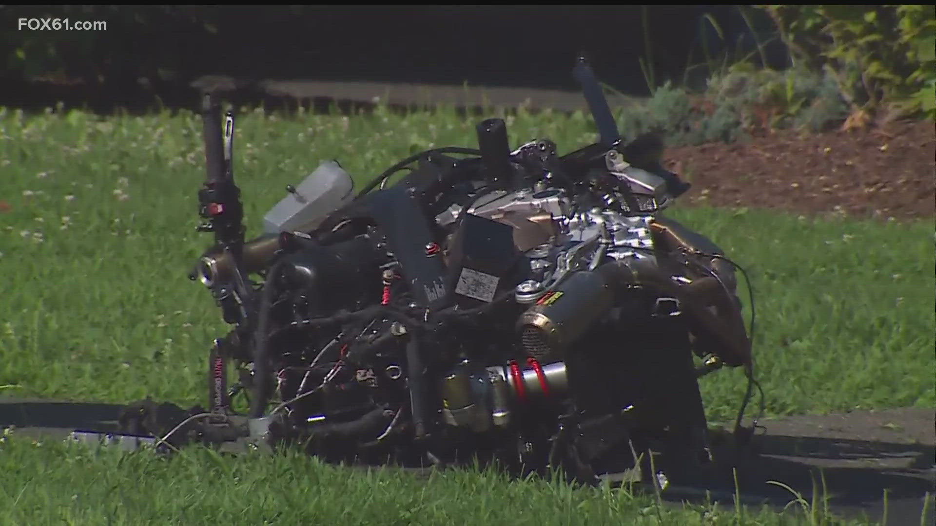 Jordan Lane between Ridge Road and Folly Brook Boulevard is closed until further notice, police said.