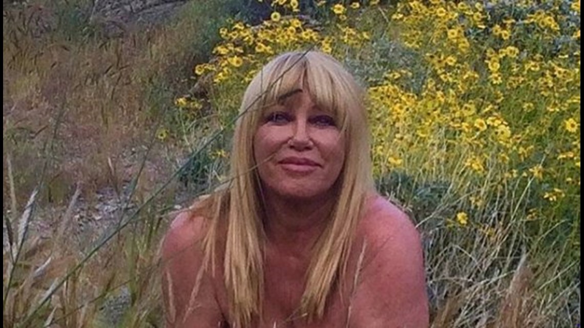 Here I am: Suzanne Somers posts birthday suit picture 