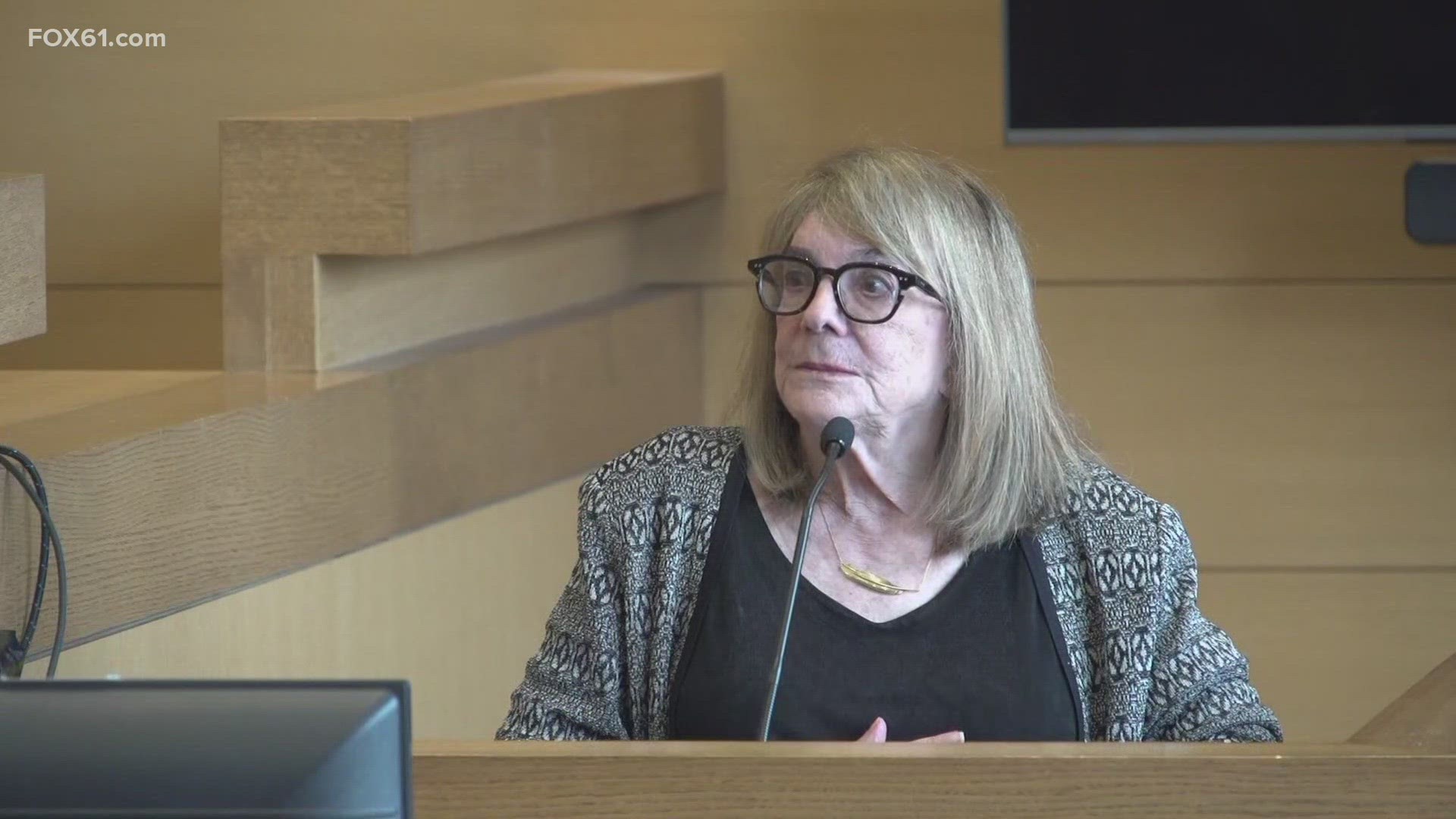 The UC Irvine professor explained the basics of memory psychology and some relevant studies she oversaw to the jury.