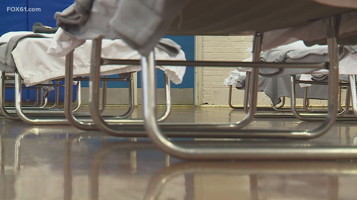 211 emergency housing hotline expands to 24/7 operations for Connecticut residents