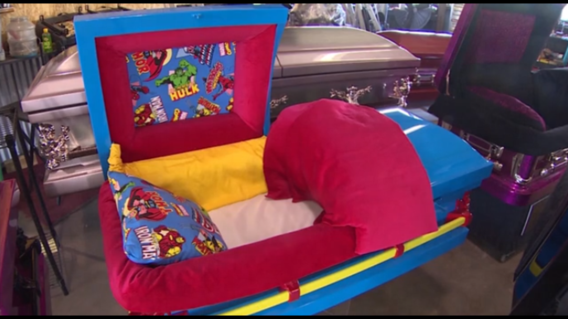 Man donates customized coffins for 5 children killed in tragic