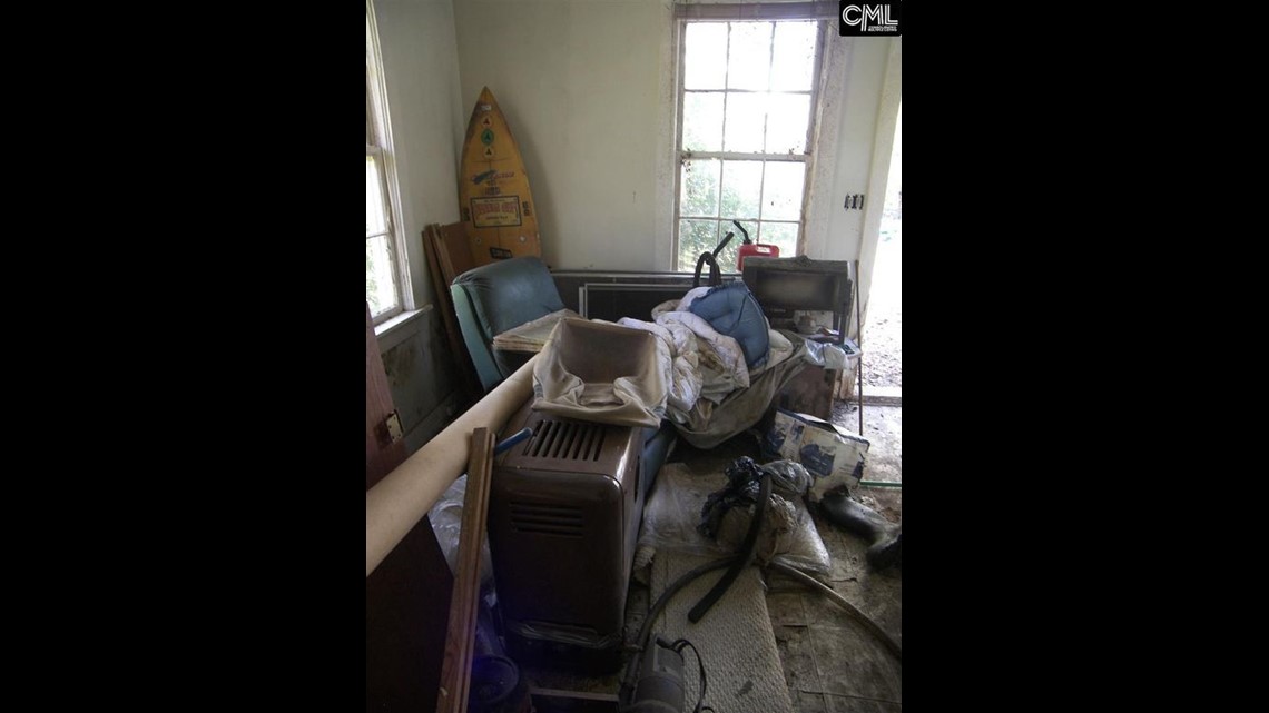 Zillow listing for ‘nightmare house’ Don’t ask about mysterious