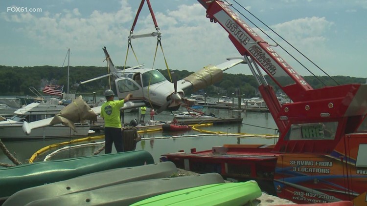 'Not gonna make the field!' | Audio released from emergency plane crash in Quinnipiac River
