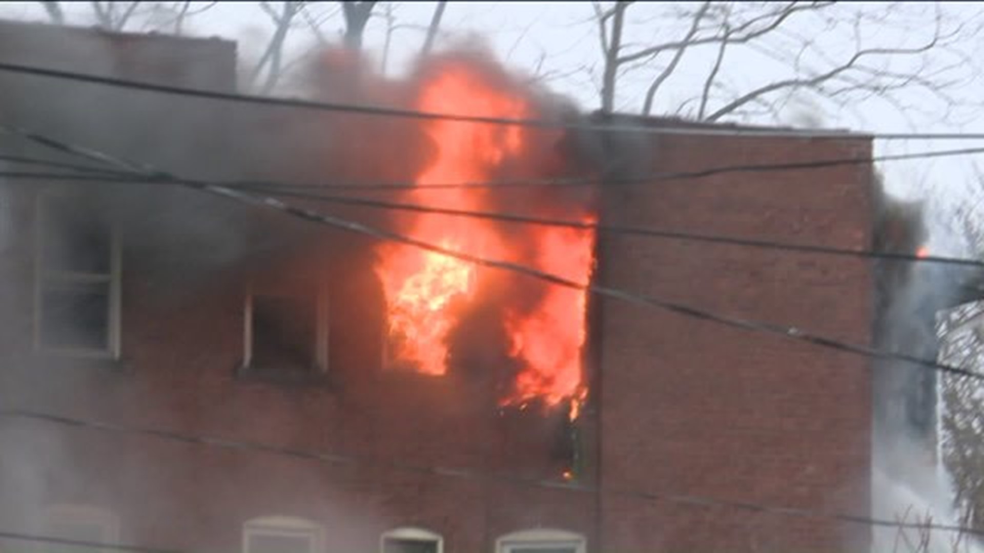 4 injured in New Britain fire