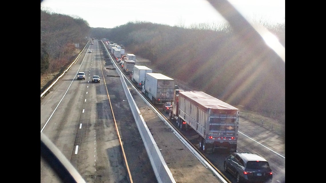 Delays on I95 North in Old Lyme due to crash