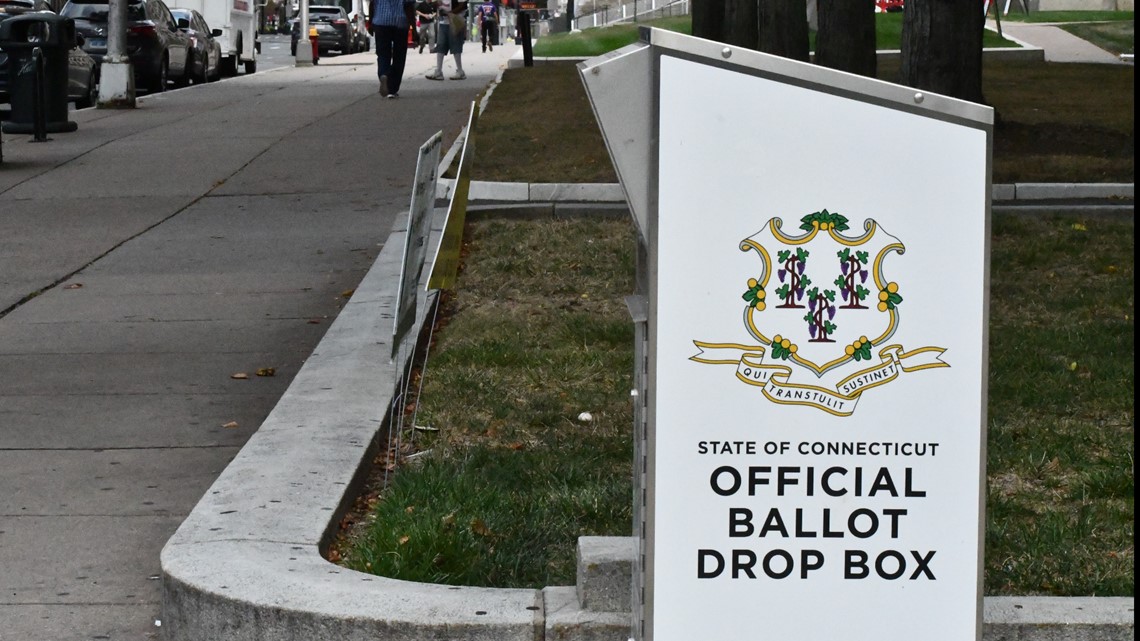 Kanye West registers as a writein candidate for CT ballot