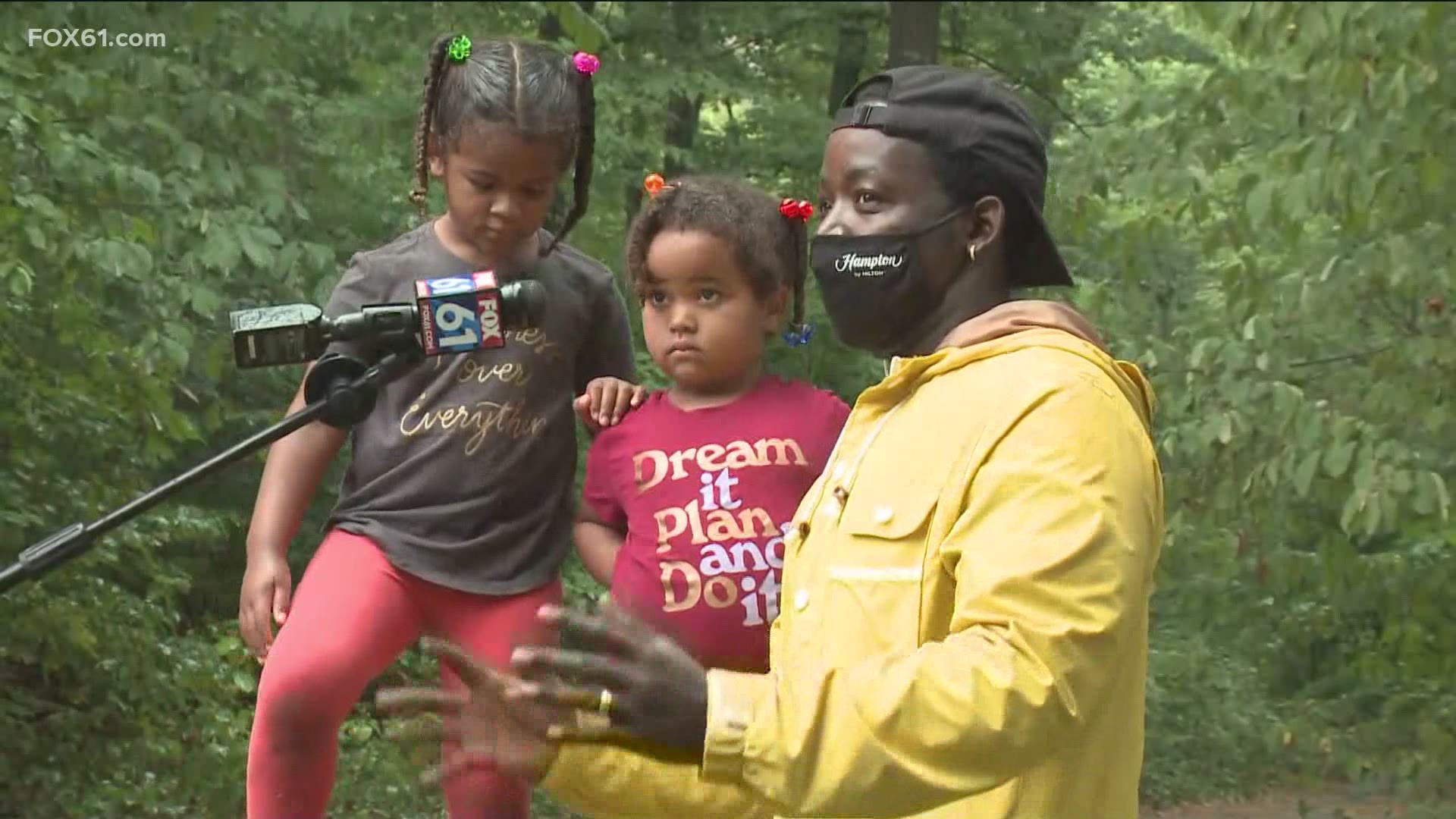 FOX61's Keith McGilvery caught up with a father and his two girls who enjoyed Penwood State Park in the rain Thursday morning.