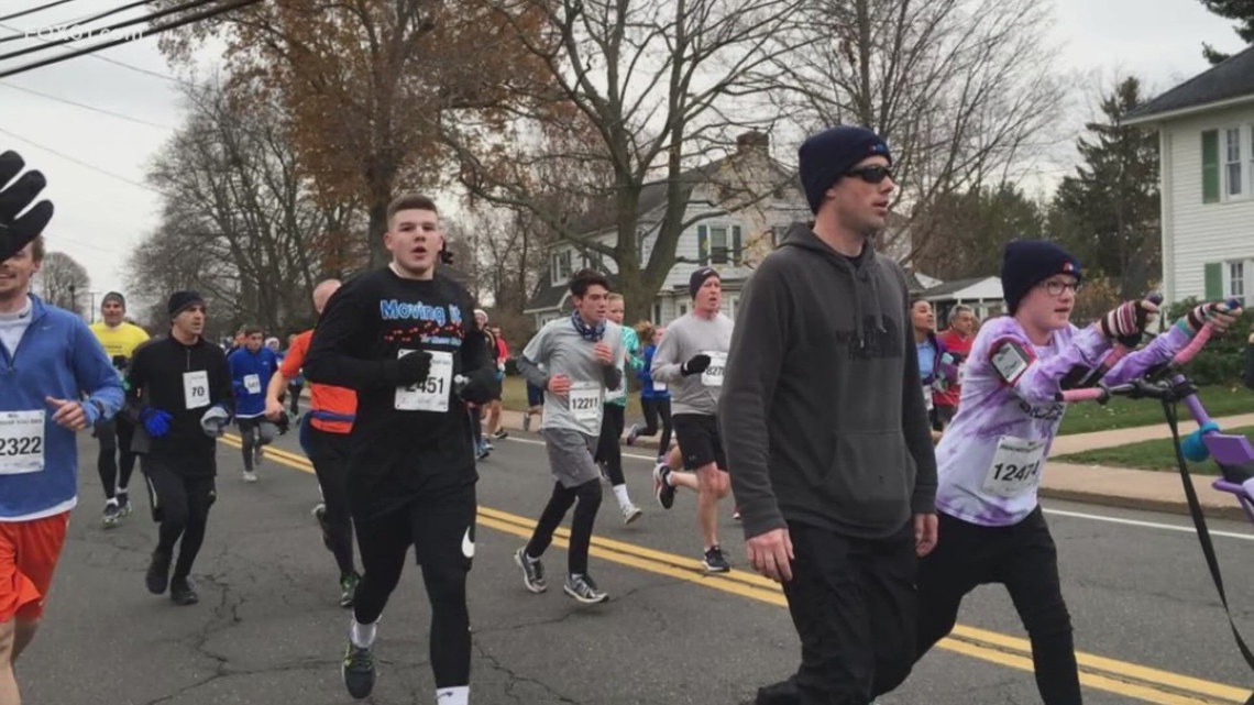 Mockler family runs in Manchester Road Race to raise MS awareness