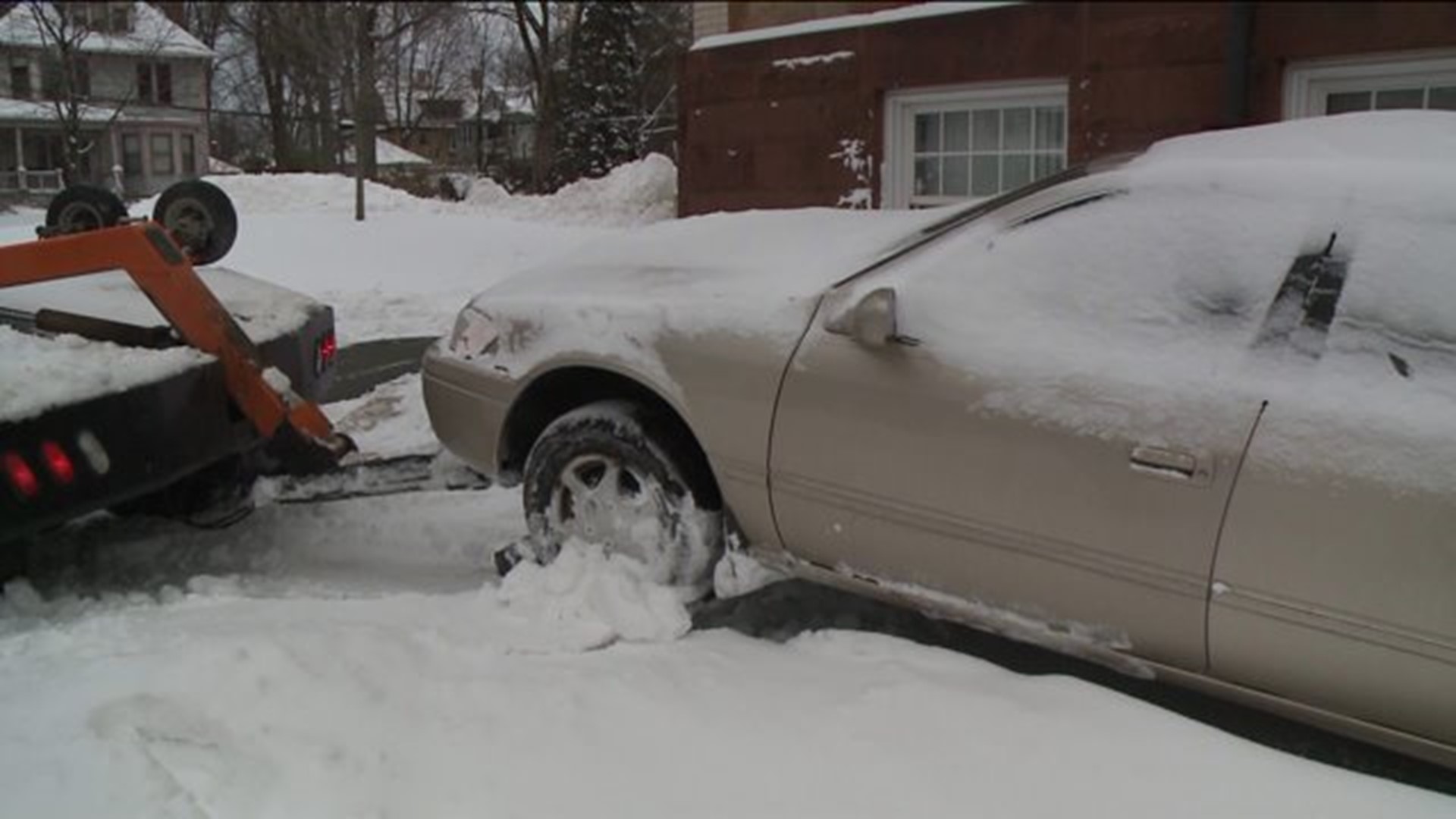 Hartford residents share parking ban woes fox61