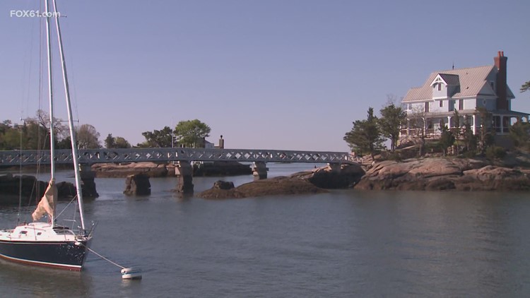 Daytrippers: The Long Island Sound in Branford