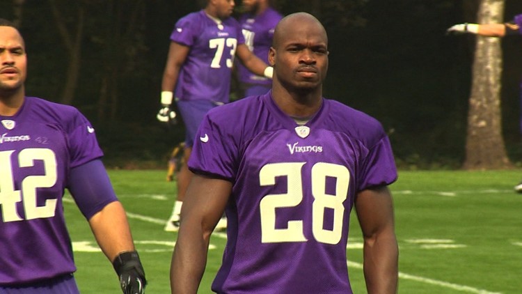 Adrian Peterson's Twitter Rant Over Vikings Jersey: 'I Won't Be