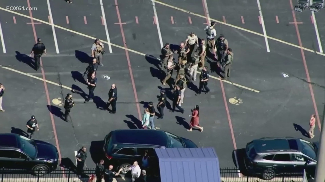 4 killed, 9 hospitalized in shooting at Georgia high school; 14-year ...