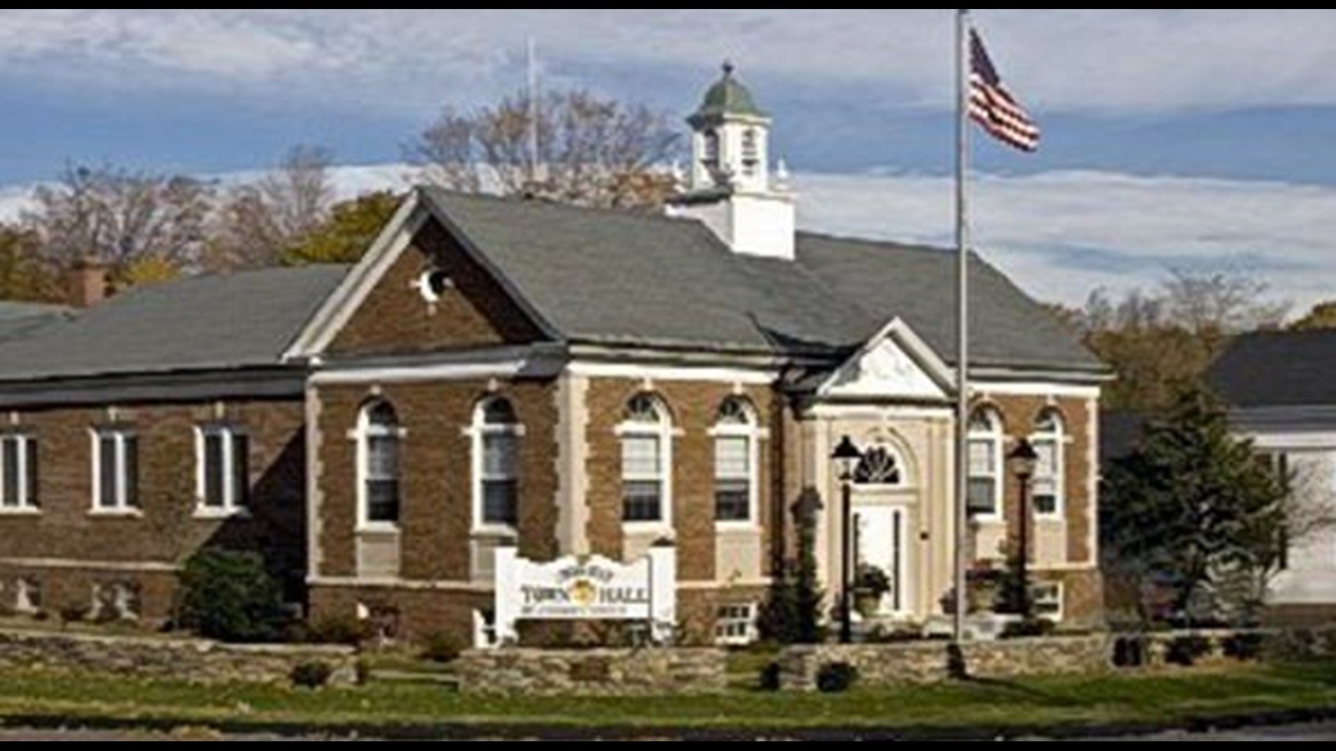 Morris assessor fired for losing 250,000; lawyer claims discrimination against women in town