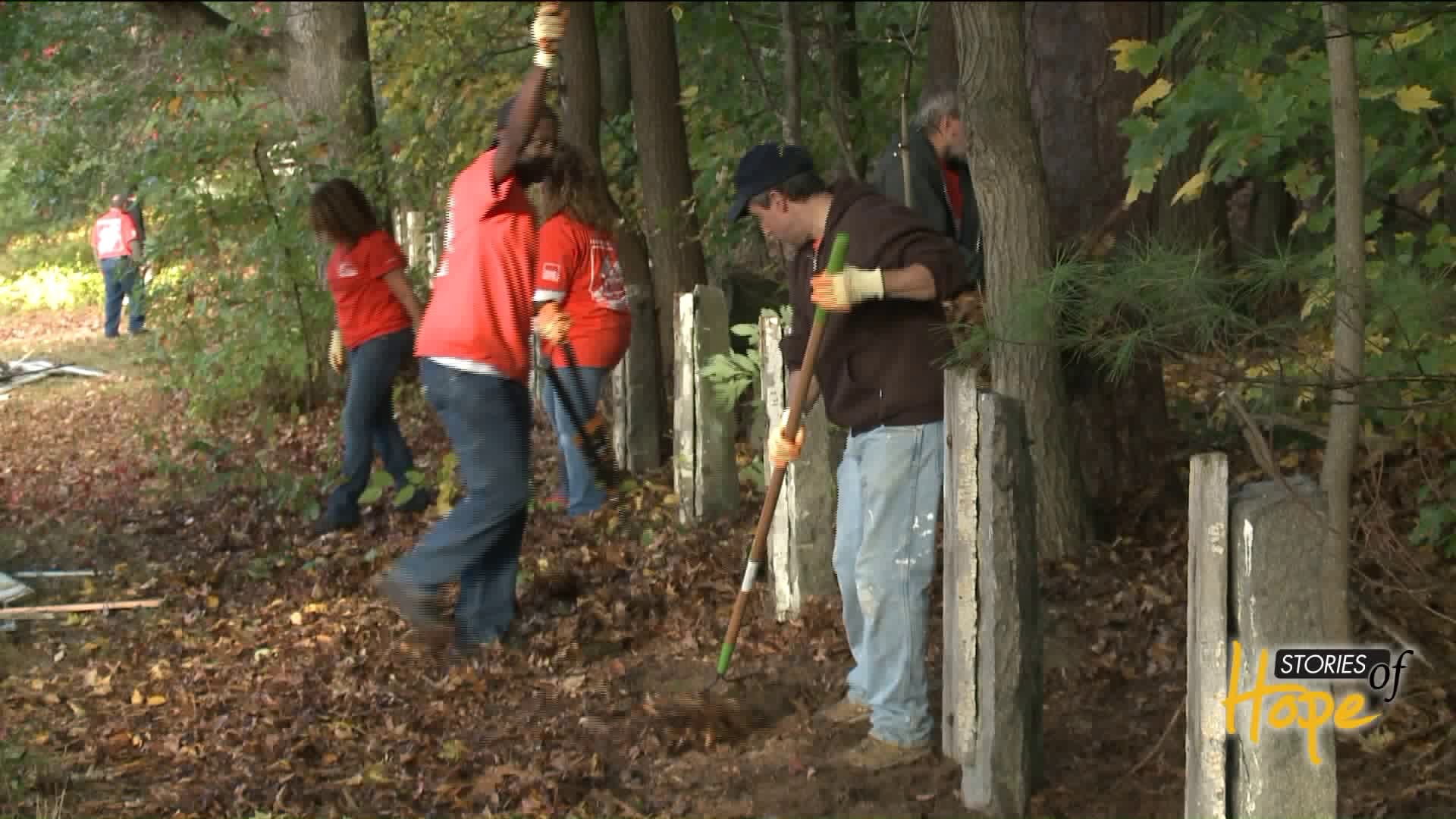 Volunteers spruce up local veteran`s cemetery