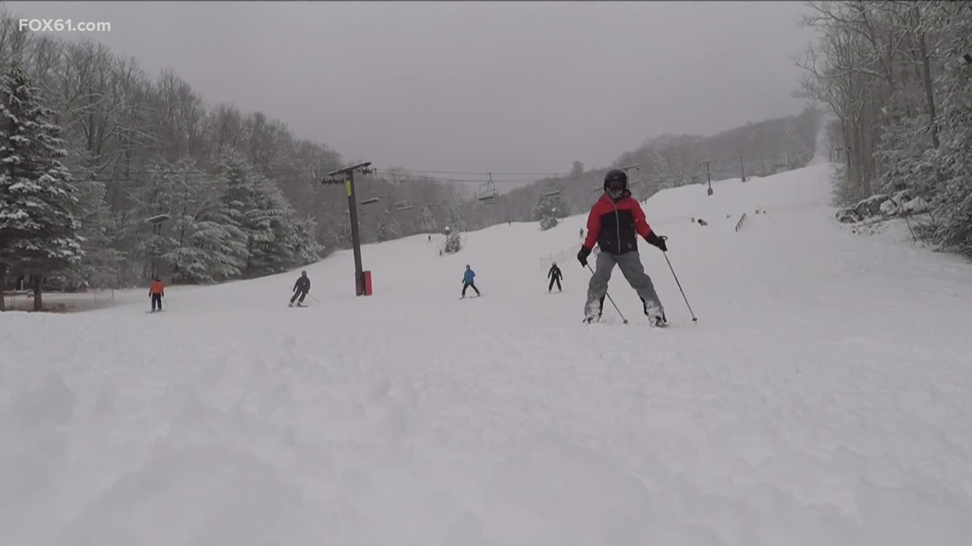 After coping with COVID restrictions last year, Mohawk Mountain in Cornwall has the snow guns going and are welcoming skiers back on the slopes.