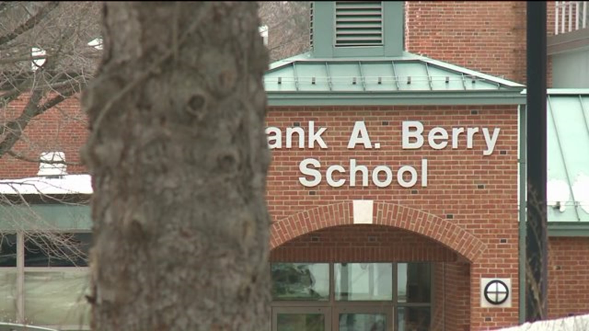 Former Bethel teacher arrested for inappropriate contact with children