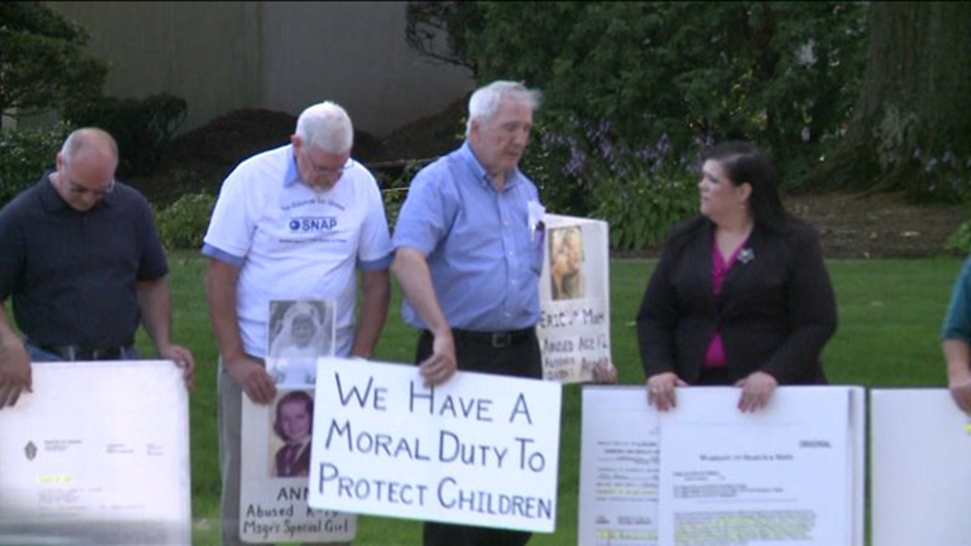 Abuse Victims Protest Move By Archdiocese Of Hartford