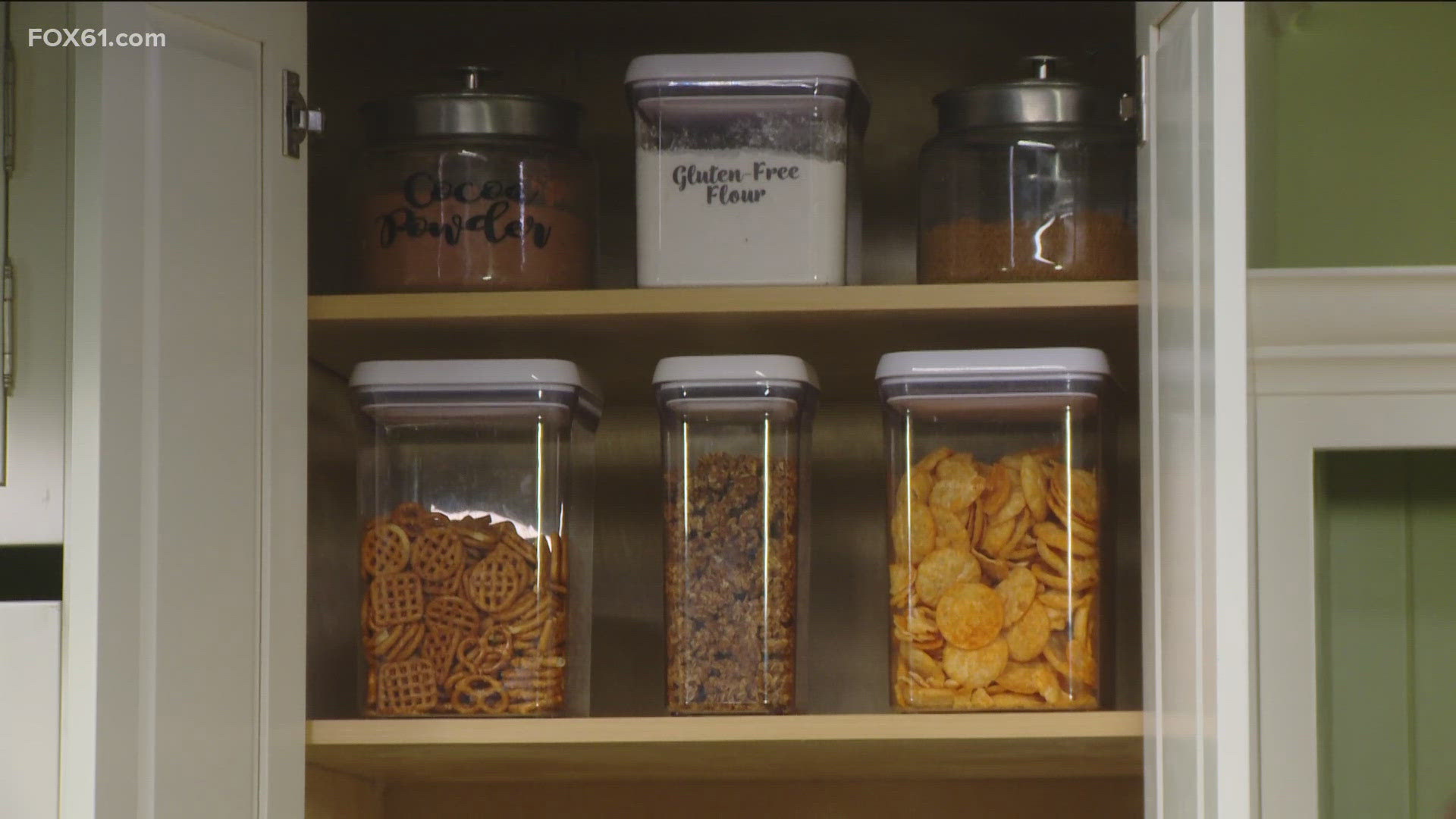 Kayty Helgerson from Gather International Living shares tips on how to organize your kitchen pantry.