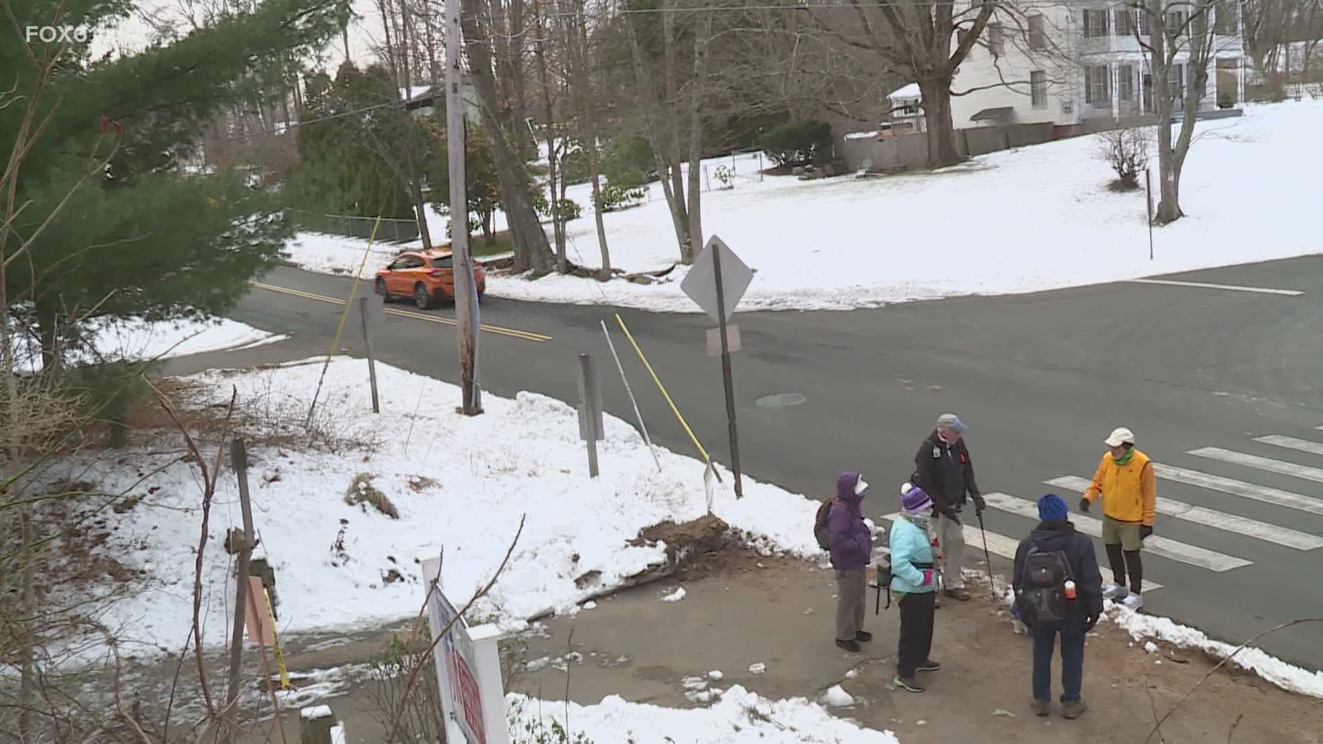 The petition calls for sidewalks to be installed on Phoenix Street from the Manchester town line to the Rails-to-Trails crossing