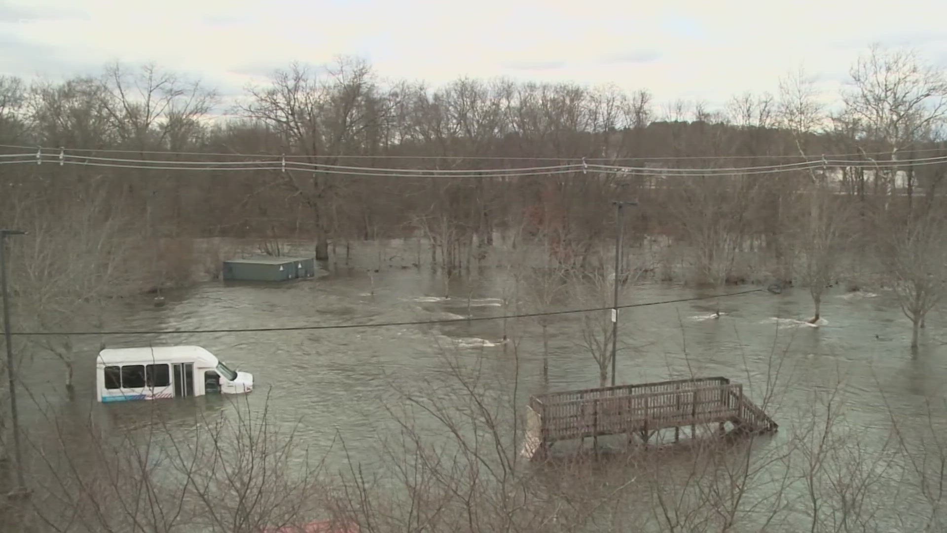 Rain began sometime around 7 p.m. and statewide around 2"-4" inches of rain fell.