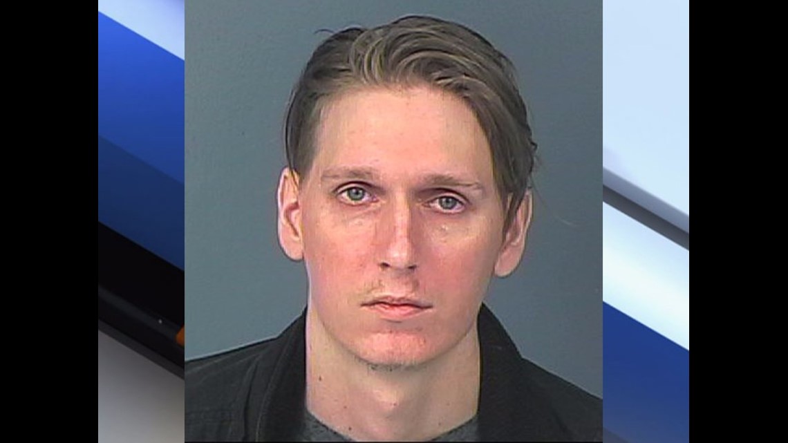 Man Arrested For DUI After Mistaking Bank Drive-thru For Taco Bell ...