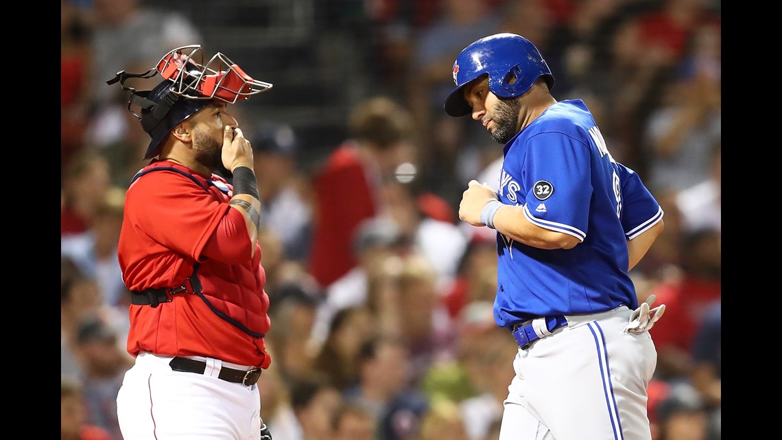 Pillar, Smoak pile on runs as Jays beat Red Sox 13-7