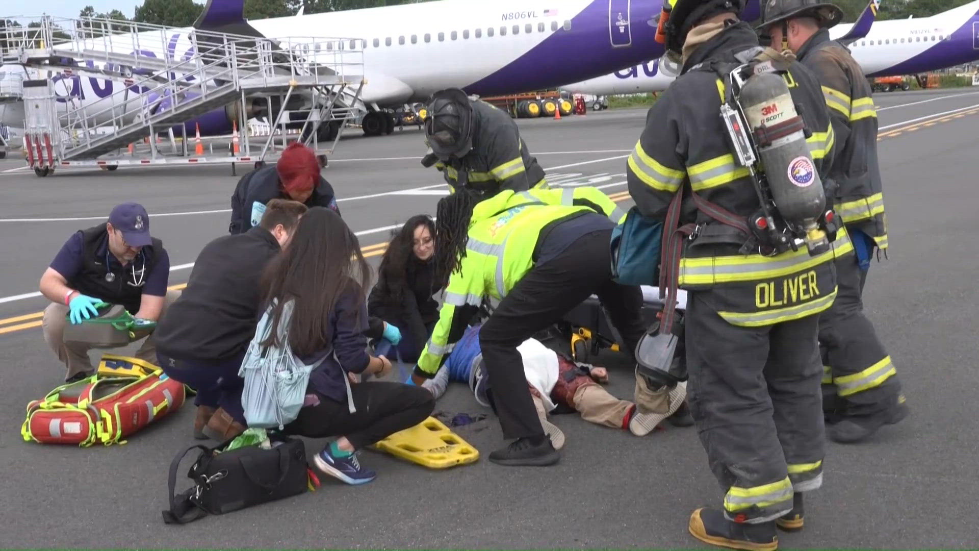 Full scale FAA required emergency exercise at Tweed-New Haven airport ...