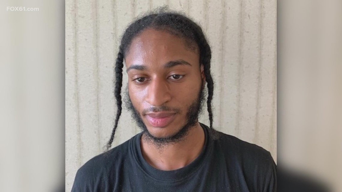 Manhunt underway for suspect who escaped Connecticut courthouse | fox61.com