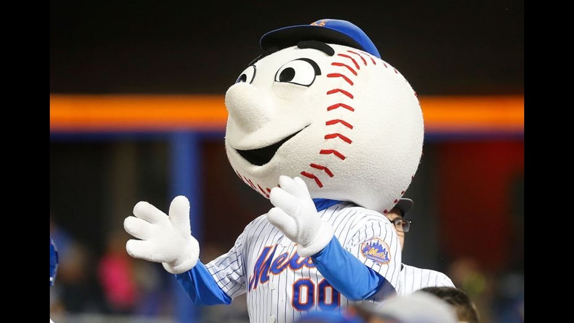 New York Mets Mascot Mr. Met Suspended for Flipping Off Fan