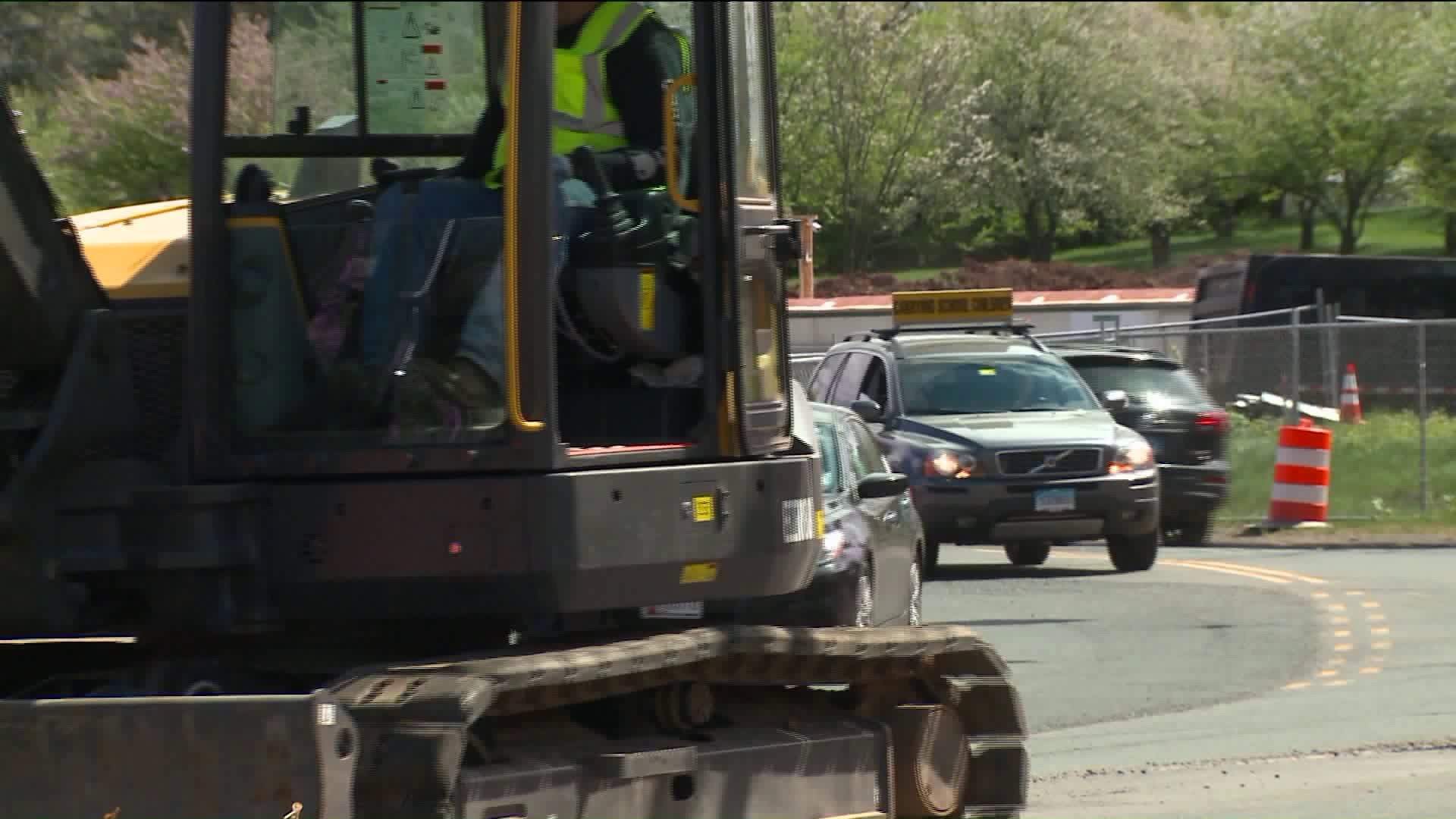 Construction continues amid heavy traffic on Route 4 in Farmington