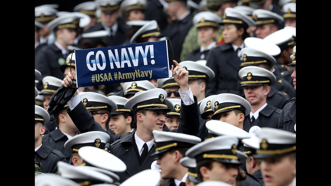 Fox Sports heads to Naval Academy for military salute