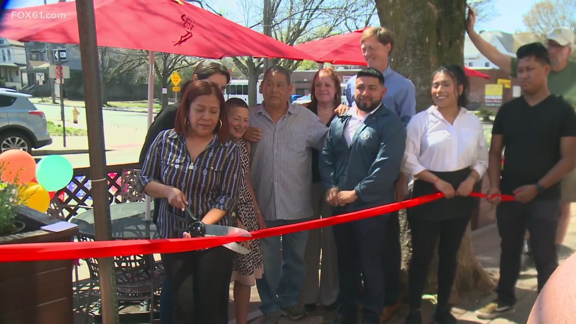 New Haven expands outdoor dining just as heatwave hits