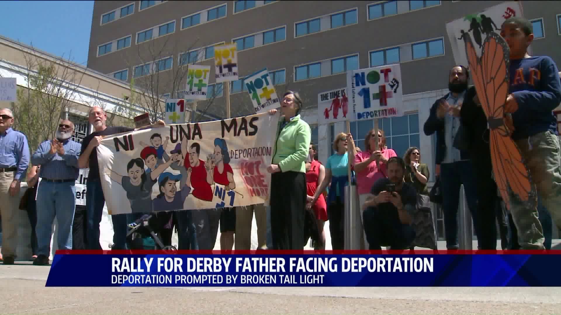 Rally for Derby father facing deportation prompted by broken tail light