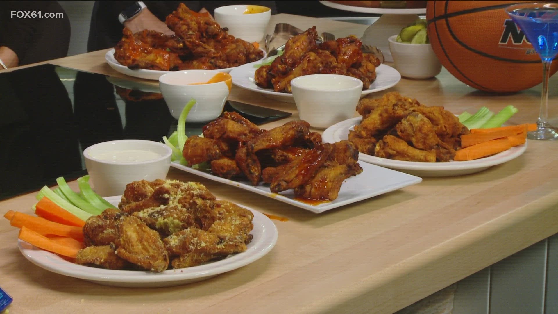 From Buffalo to teriyaki to sweet chili, Diamond Pub & Grill offers a variety of wings for March Madness.