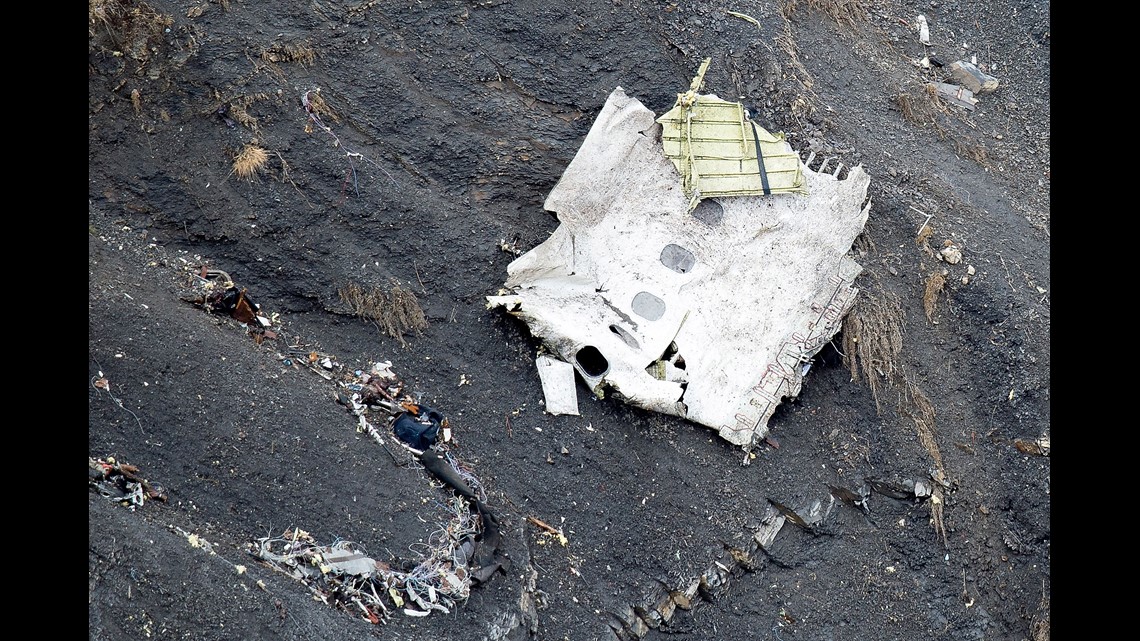 Germanwings 'black box' shows co-pilot Andreas Lubitz sped up