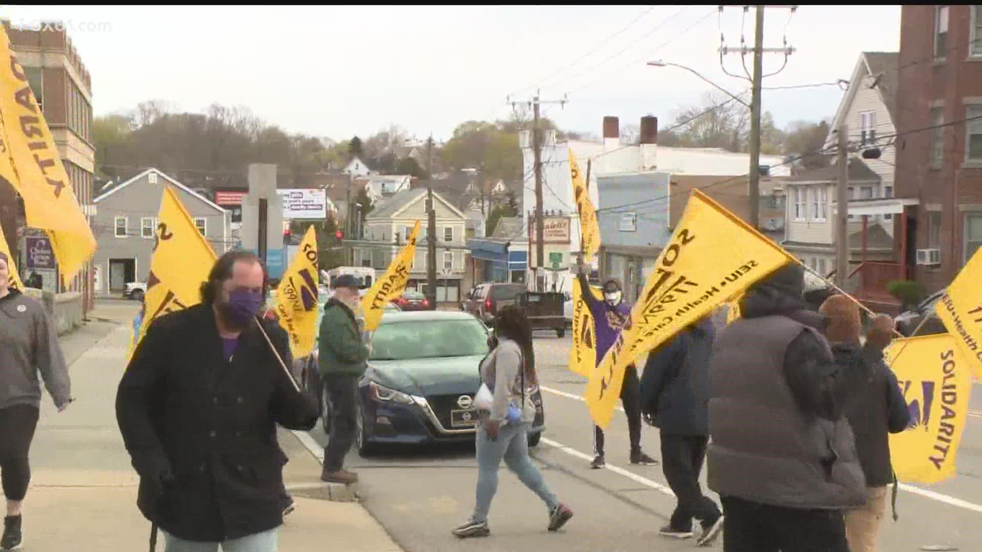 Contract negotiations are expected to resume on Wednesday following the three-day strike.