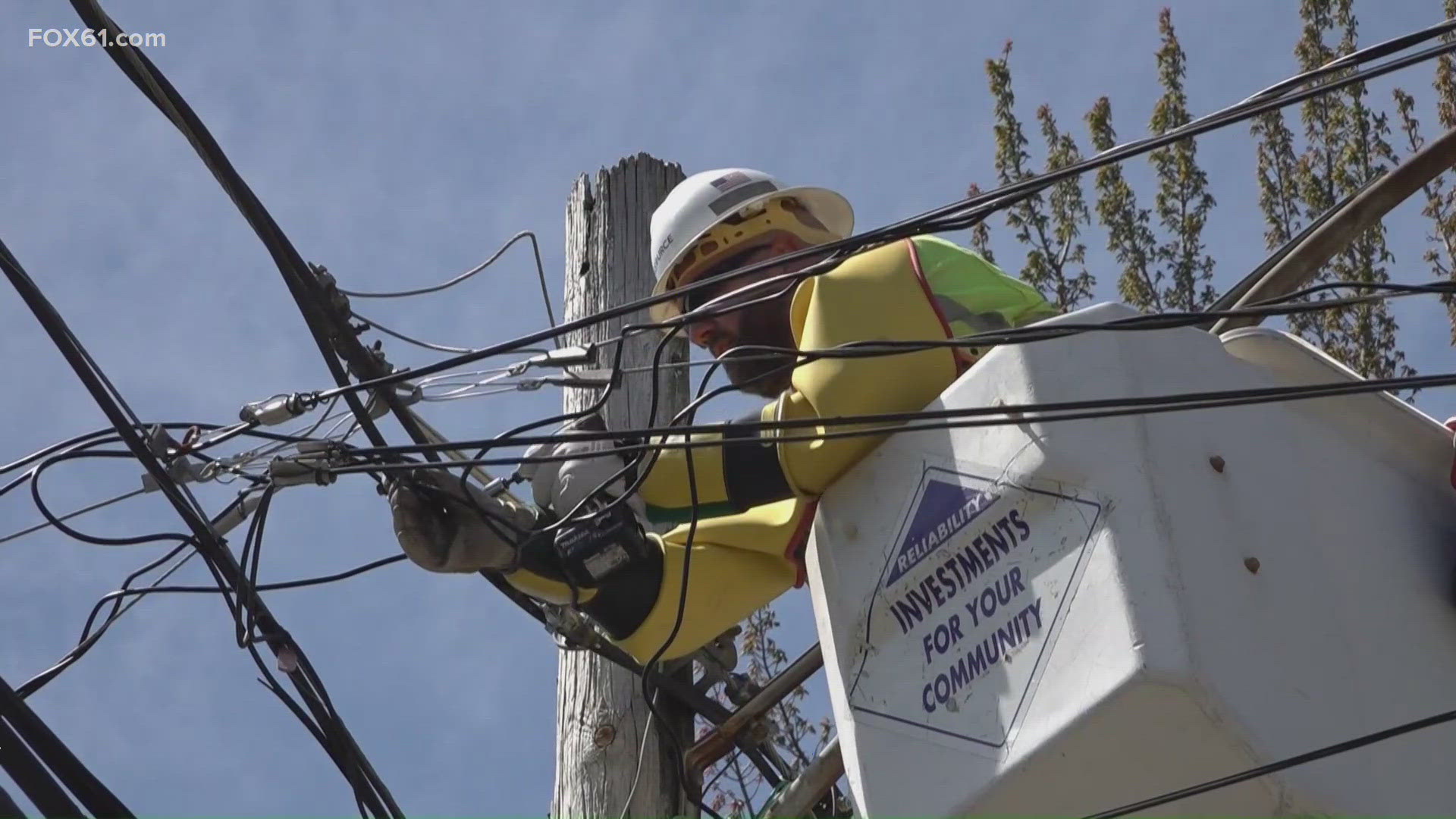 Eversource linemen face long hours and rising demand in summer heat