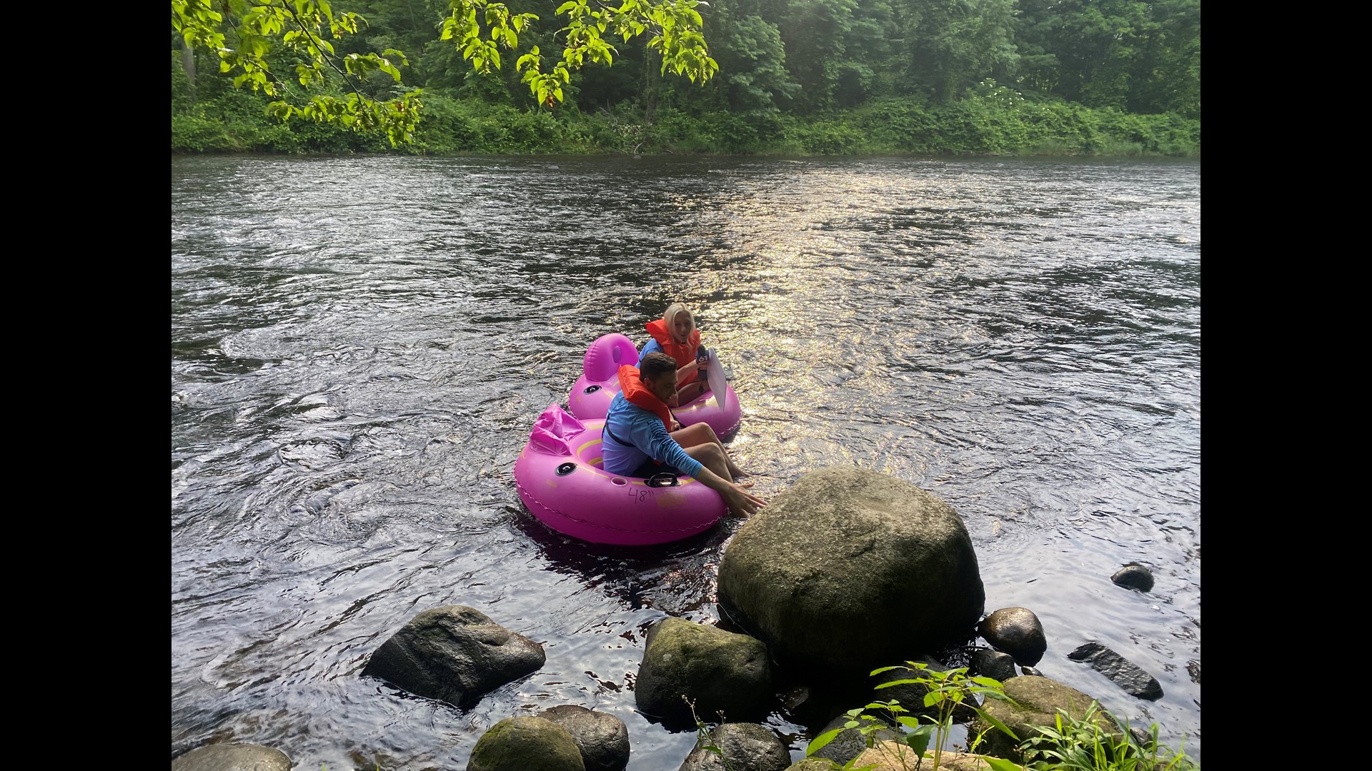 CT Bucket List Farmington River Tubing