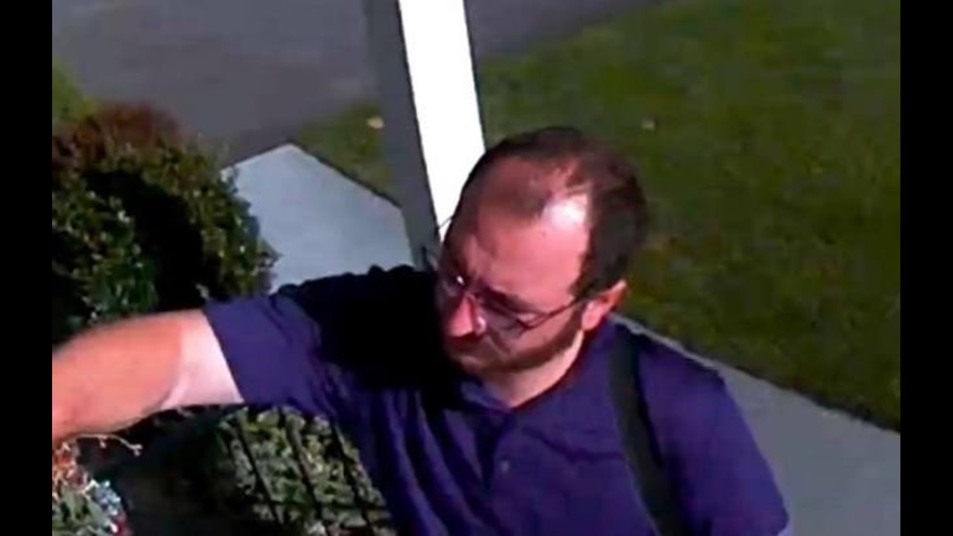 PD Man approaching homes in Windsor Locks has been identified