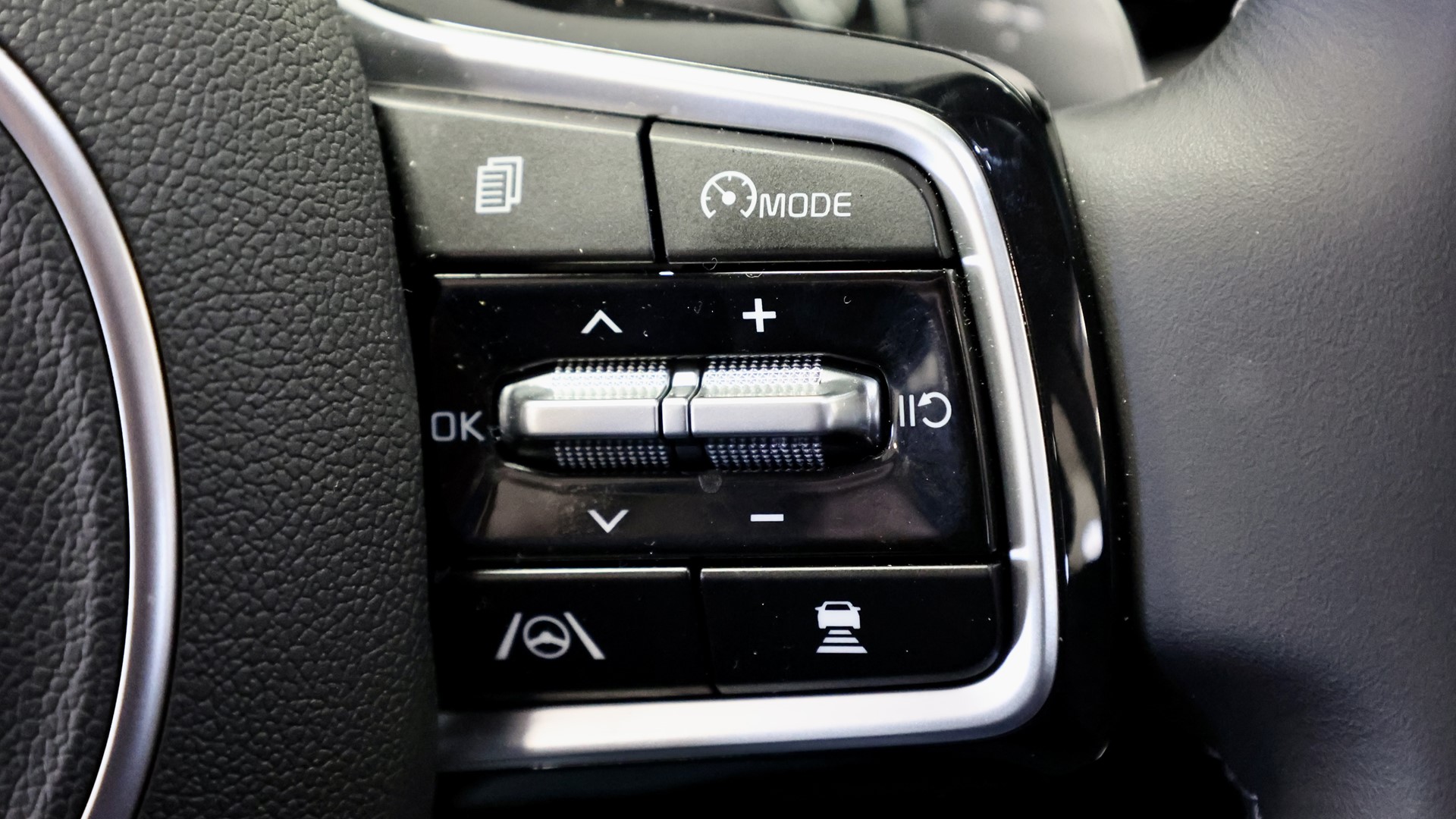 A look at Consumer Reports Auto Test Facility in Connecticut | fox61.com