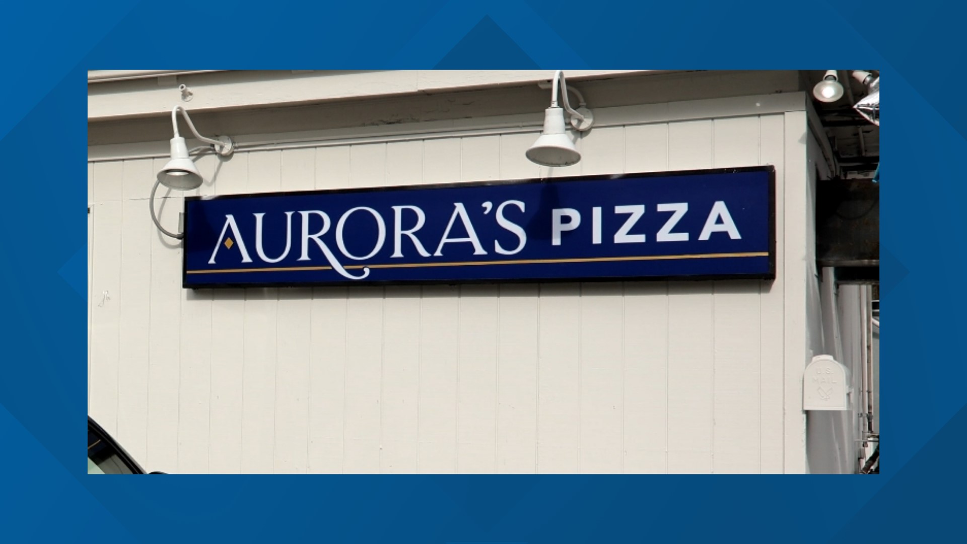 Hartford's Guatemalan eatery, Aurora's restaurant, has expanded to Enfield and this time, they're serving pizza.