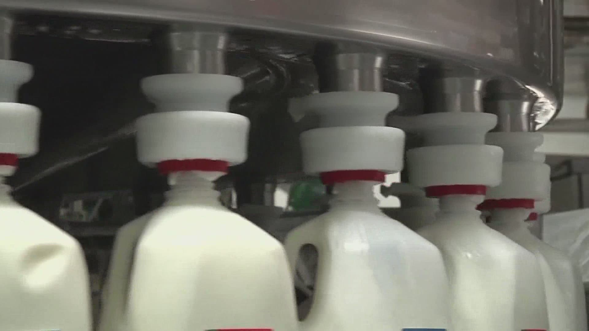 Guida's donates milk to 20 Litchfield County food pantries