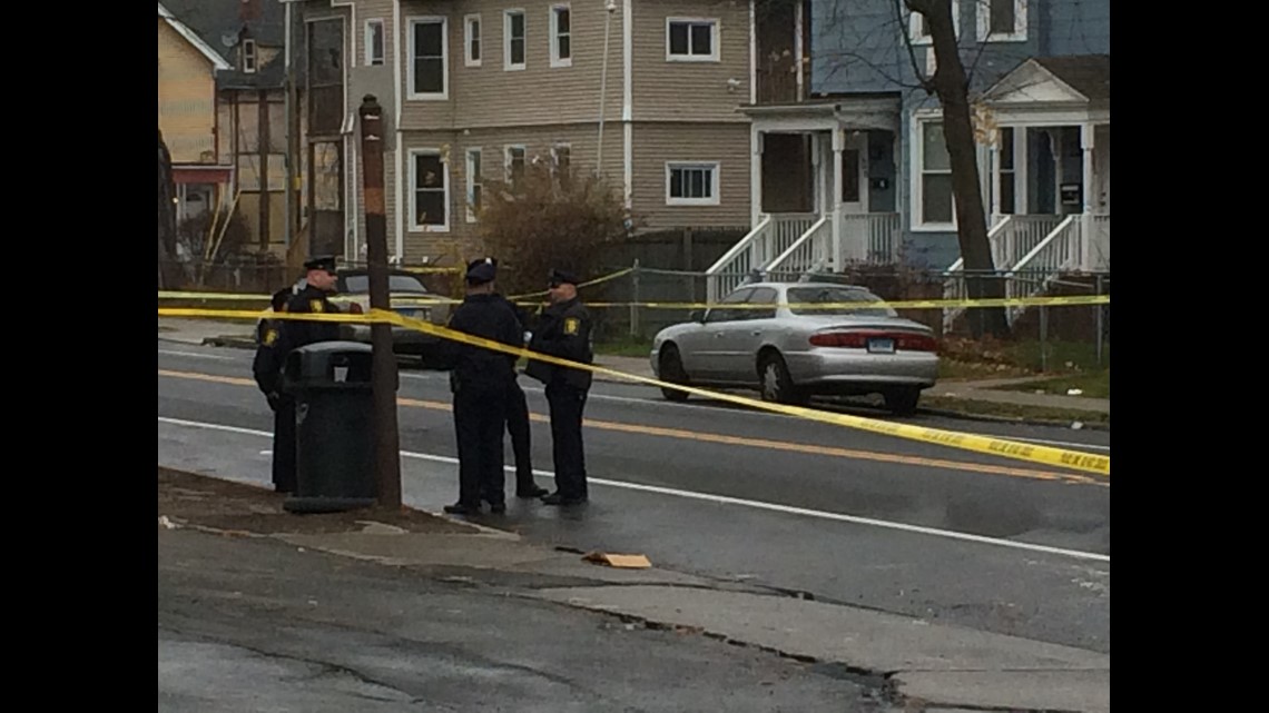 Hartford Police investigating homicide on Maple Avenue