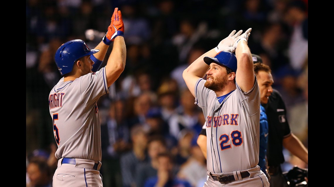 Daniel Murphy makes history as Mets sweep Cubs to reach World Series, New  York Mets