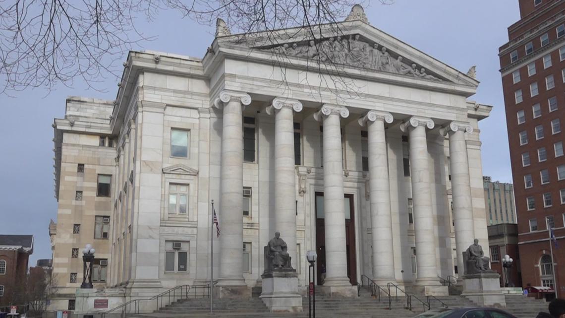 Previously convicted Connecticut man found guilty of gun felonies by 2 separate juries